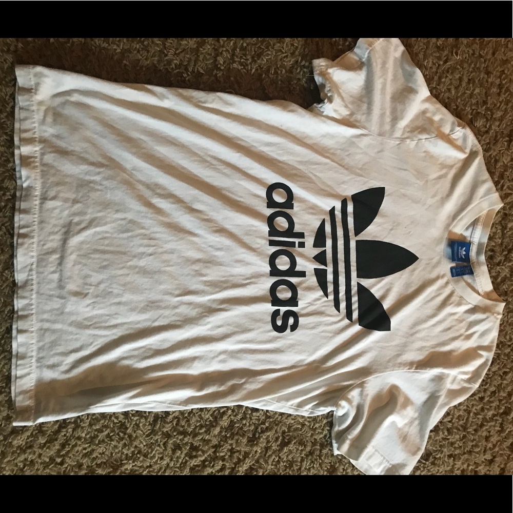Adidas men’s Large tee-shirt. New without tags